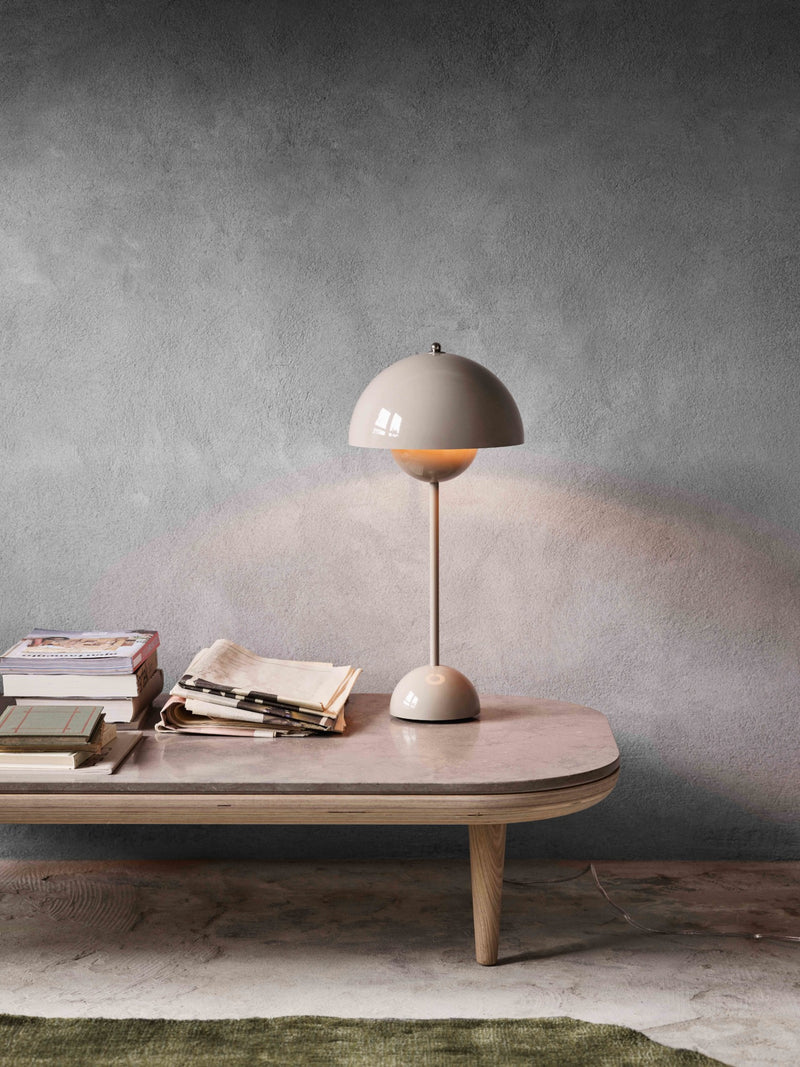 Flowerpot Table Lamp