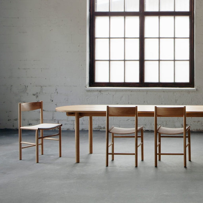 Akademia Chair