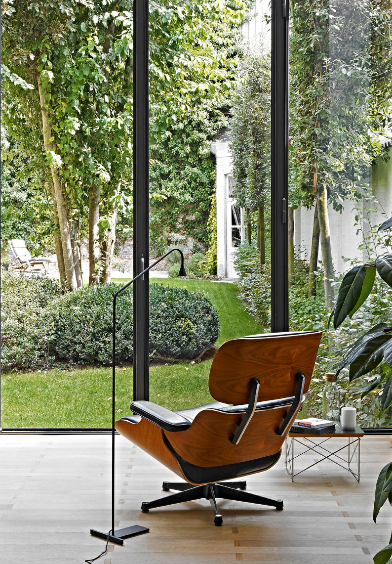 Austere Floor Lamp