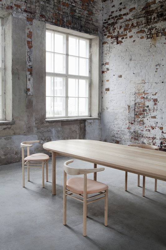 Linea Chair