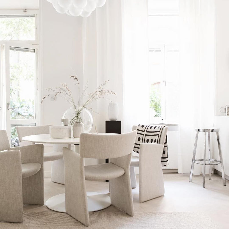 Crown armchair shop