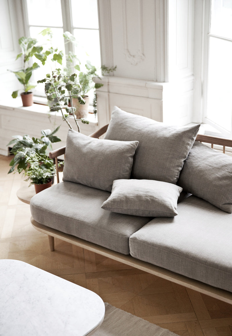 Fly Sofa